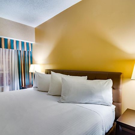 Sawridge Inn And Conference Centre Edmonton South Oda fotoğraf