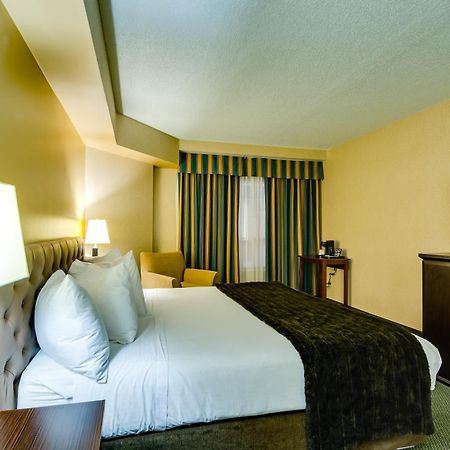 Sawridge Inn And Conference Centre Edmonton South Oda fotoğraf
