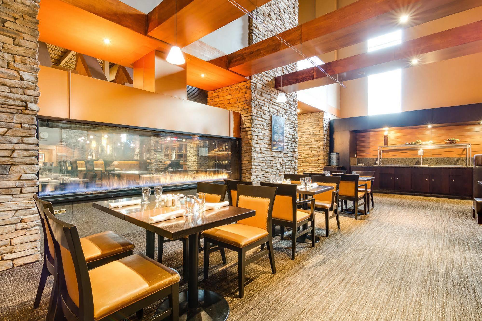 Sawridge Inn And Conference Centre Edmonton South Dış mekan fotoğraf