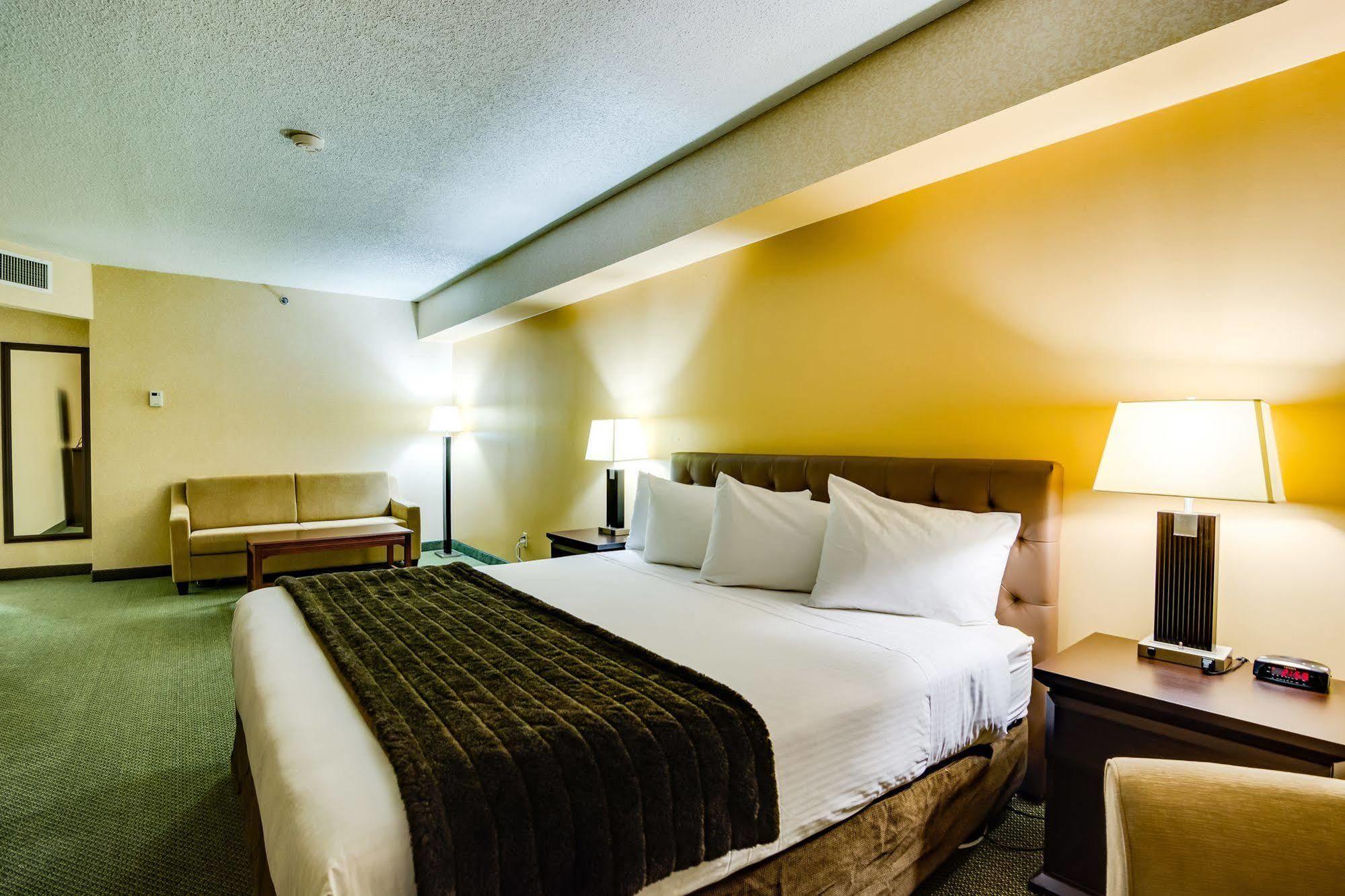 Sawridge Inn And Conference Centre Edmonton South Dış mekan fotoğraf
