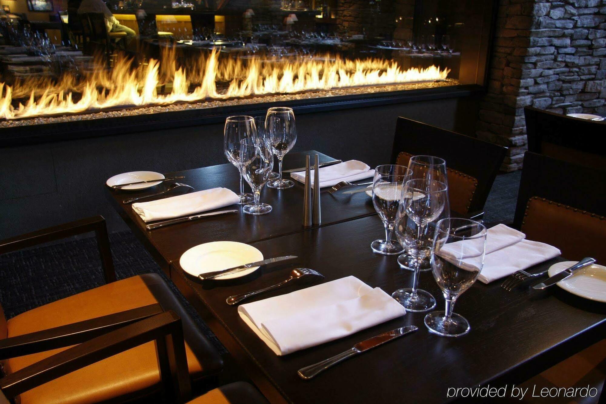 Sawridge Inn And Conference Centre Edmonton South Restoran fotoğraf